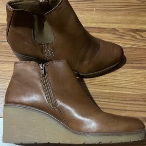 Clark’s Leather Brown Wedge Ankle Boots